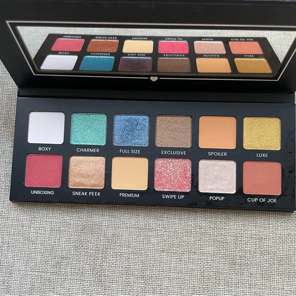 BOXYCHARM new hello